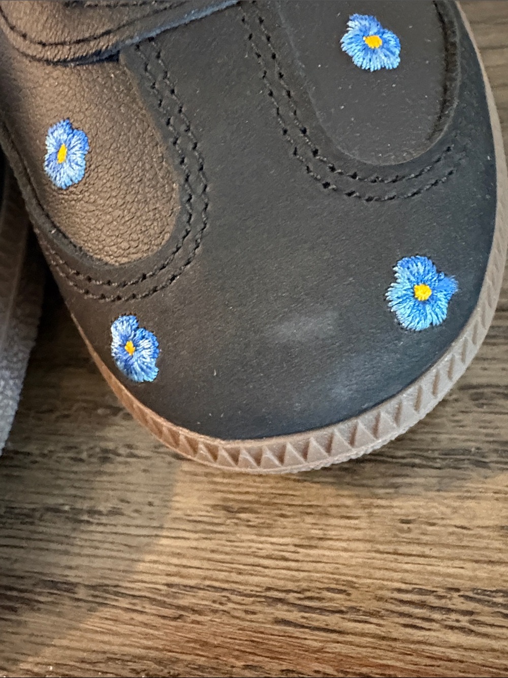 NEW [adidas] Samba Blue Floral Black Classic Low-Top Sneakers Shoes Women’s 6 - Picture 15 of 16